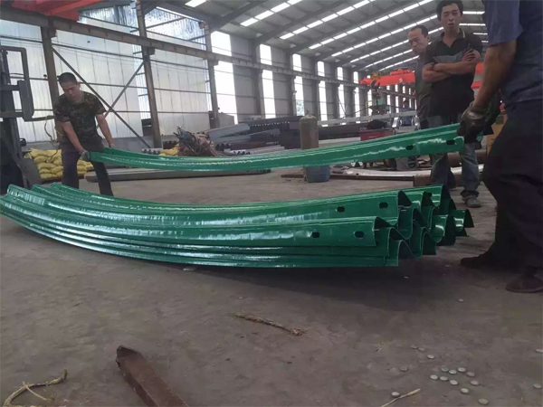 两波护栏板弯道用弯板